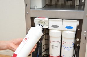 ピュレスト フィルター 付け替え