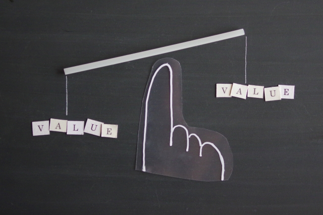 ウォータースタンドの料金を楽天と公式で比較