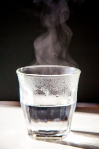 すぐお湯が出るウォータサーバーの使い道は？おすすめのお湯の活用方法！