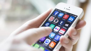 クールクーキャリア決済できる？コールセンターに問い合わせた結果！