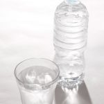 お得に使うならウォーターサーバーかペットボトルか?どちらがお得か調べてみると!