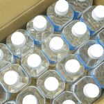 ウォーターサーバーとペットボトルのまとめ買いはどちらがお得?比較してみた結果は?