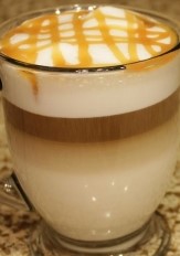 マキアート　層