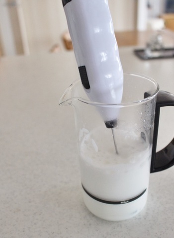 キャラメルマキアート　泡立て