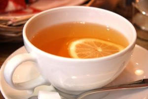 はちみつレモンティー レモンを入れる