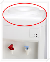 アクアセレクト　ボトルの差込口